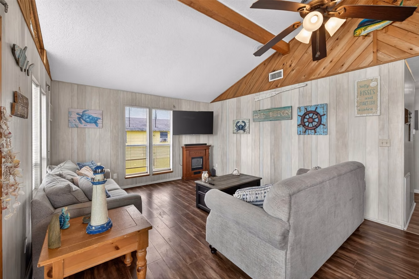 Photo 7 of 4026 Kent Drive, Galveston, TX