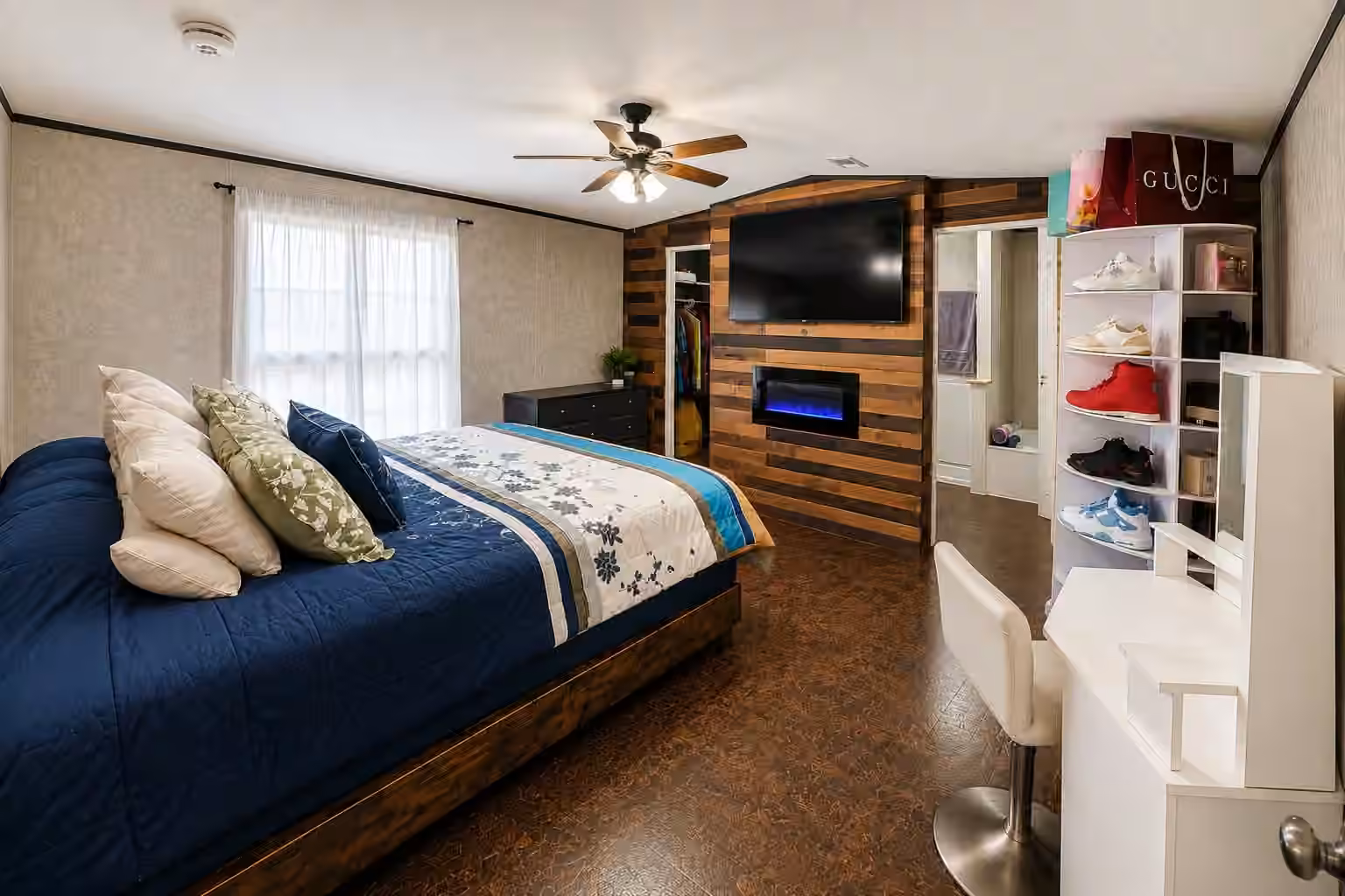 Photo 4 of 14633 Forest Tower Court, Conroe, TX