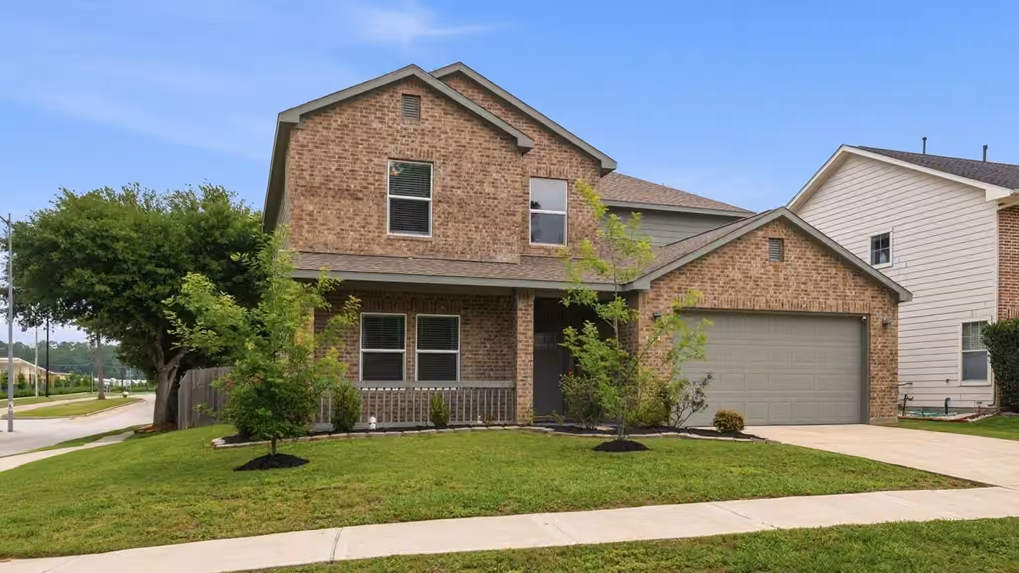 Photo 2 of 403 Laurel Timbers Drive, Houston, TX
