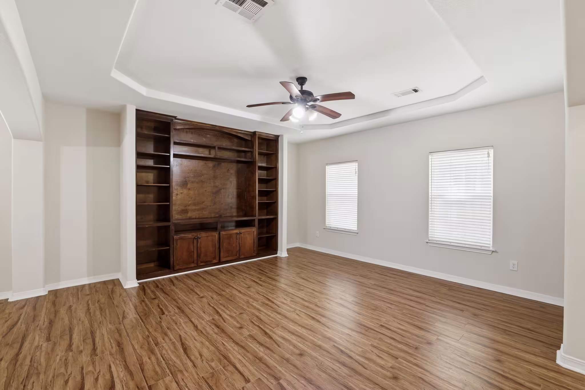 Photo 4 of 14314 N Cashel Oak Drive, Houston, TX