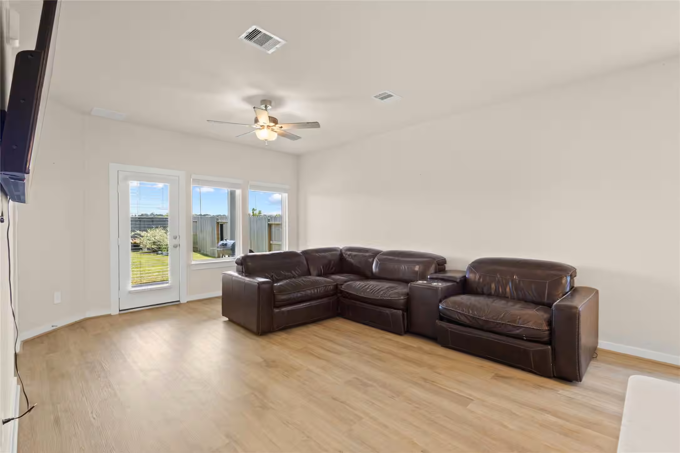 Photo 6 of 2619 Cactus Ranch Lane, Crosby, TX