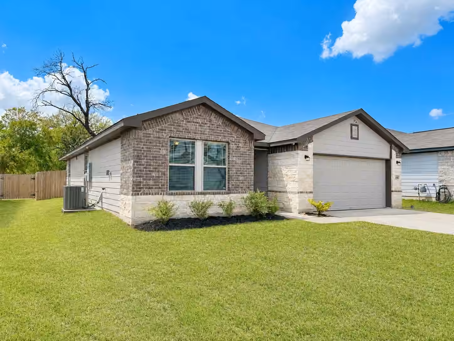 Photo 2 of 11760 Whirlaway Drive, Willis, TX