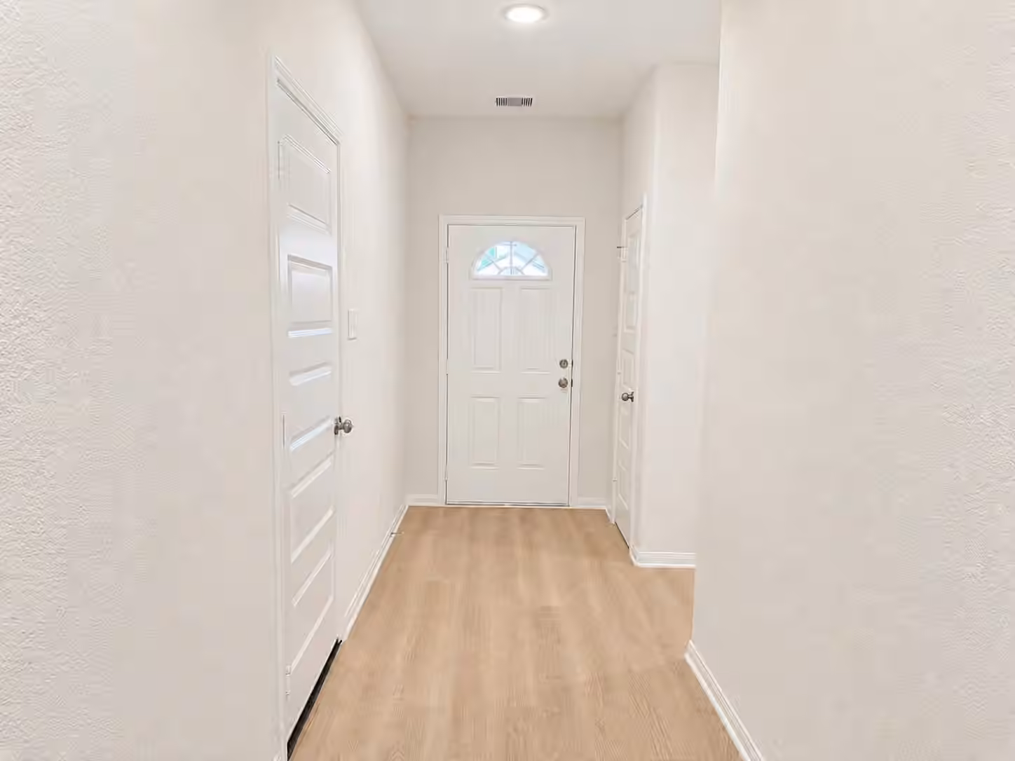 Photo 7 of 11760 Whirlaway Drive, Willis, TX