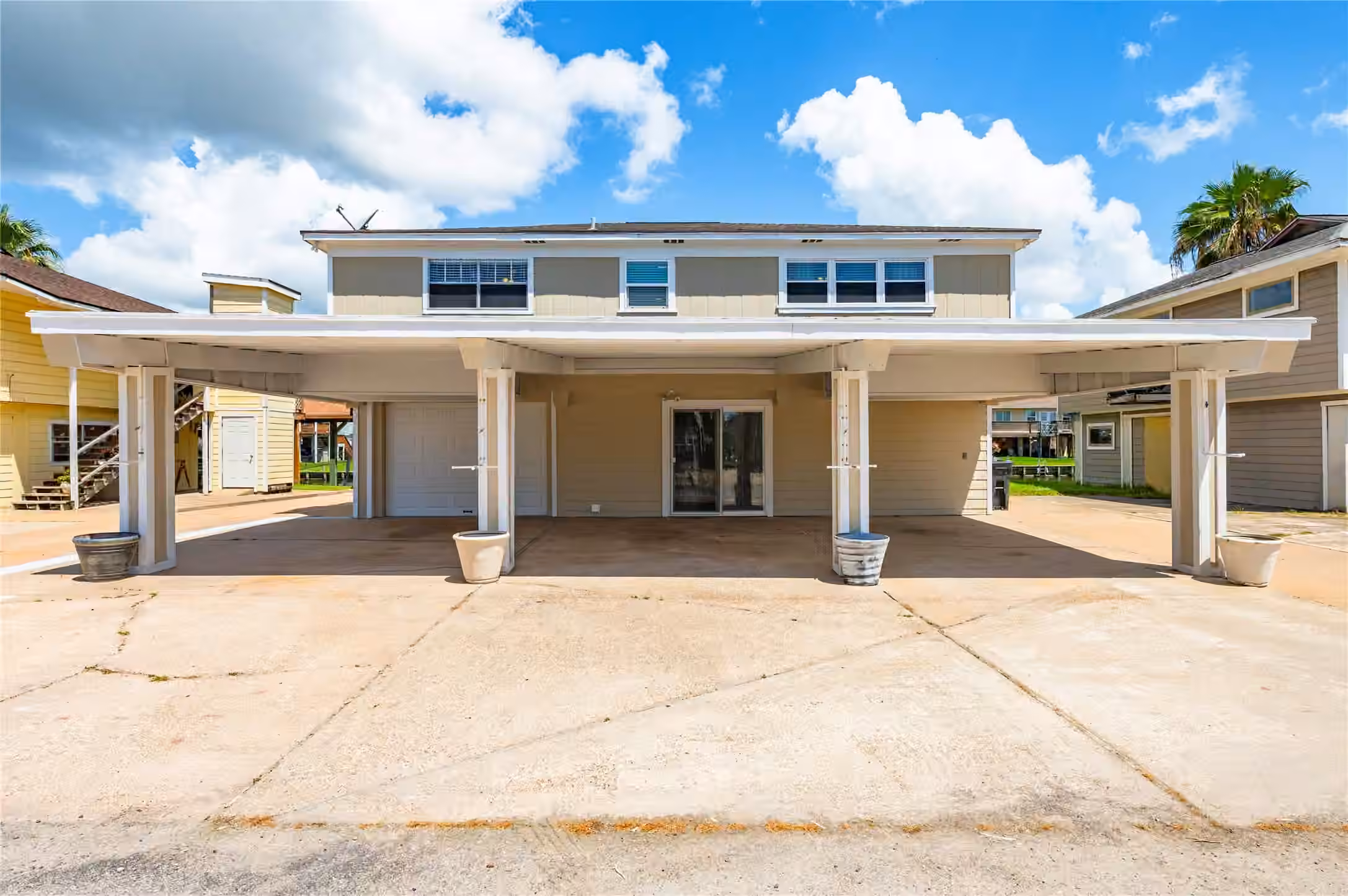 Photo 5 of 920 Bonita Street, Bayou Vista, TX
