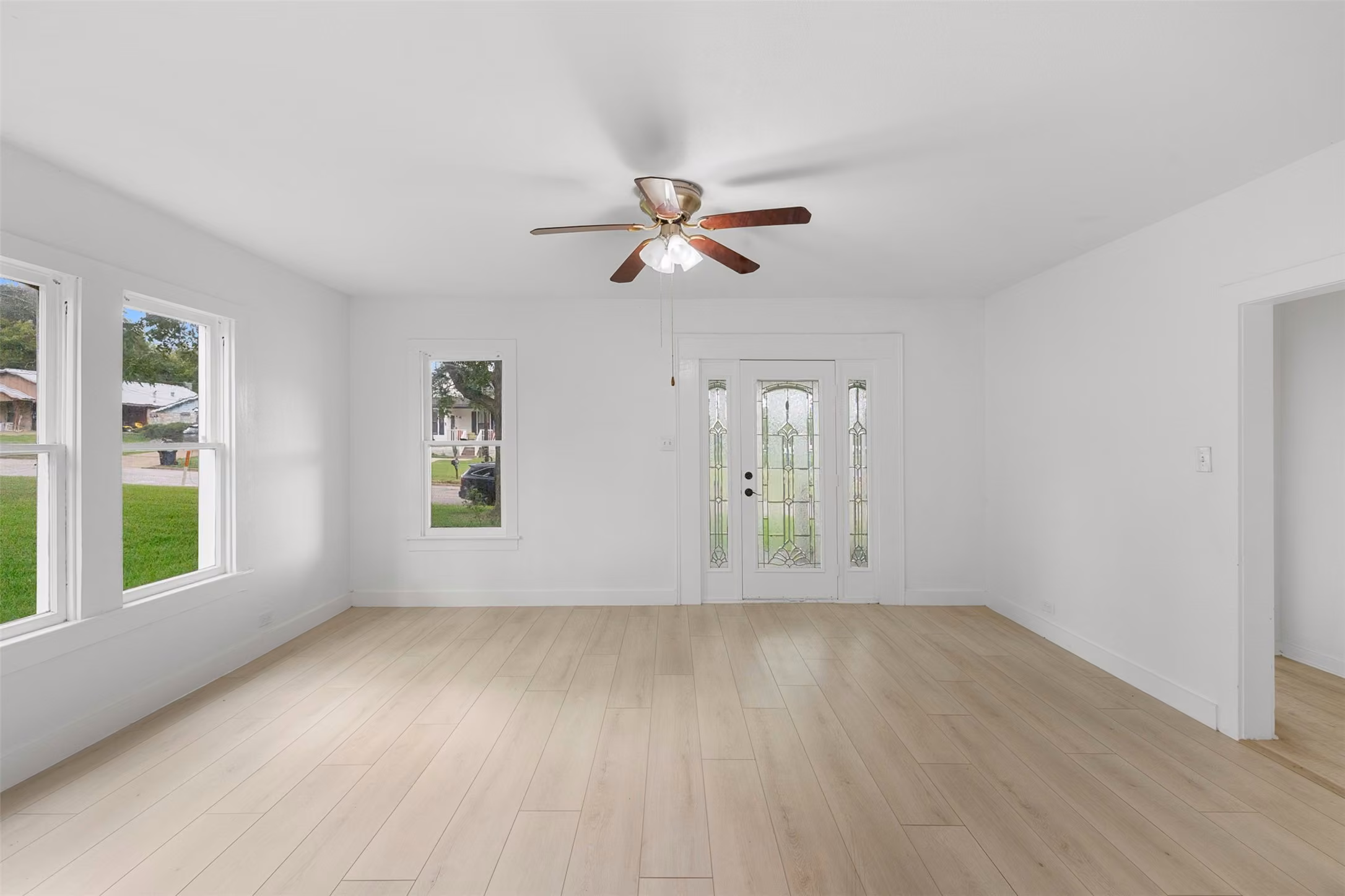 Photo 6 of 709 Burleson Street, Brenham, TX