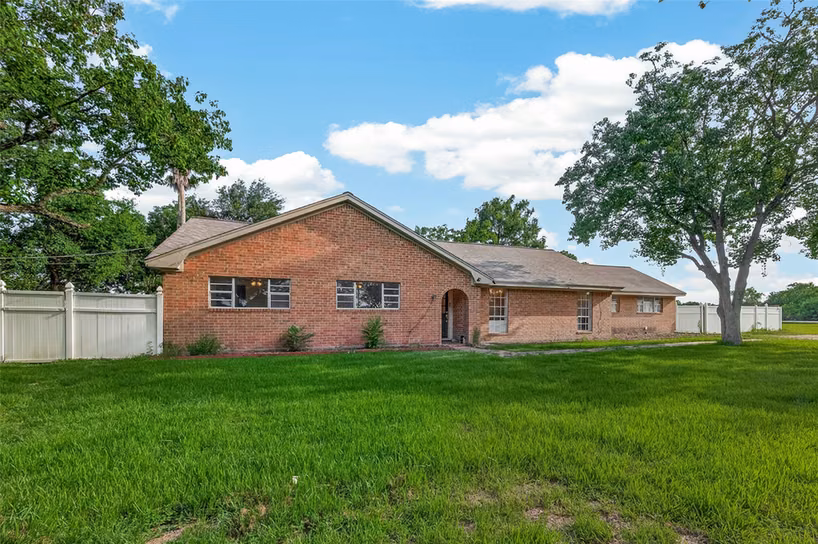 Photo 7 of 11029 Fm-1764, Santa Fe, TX
