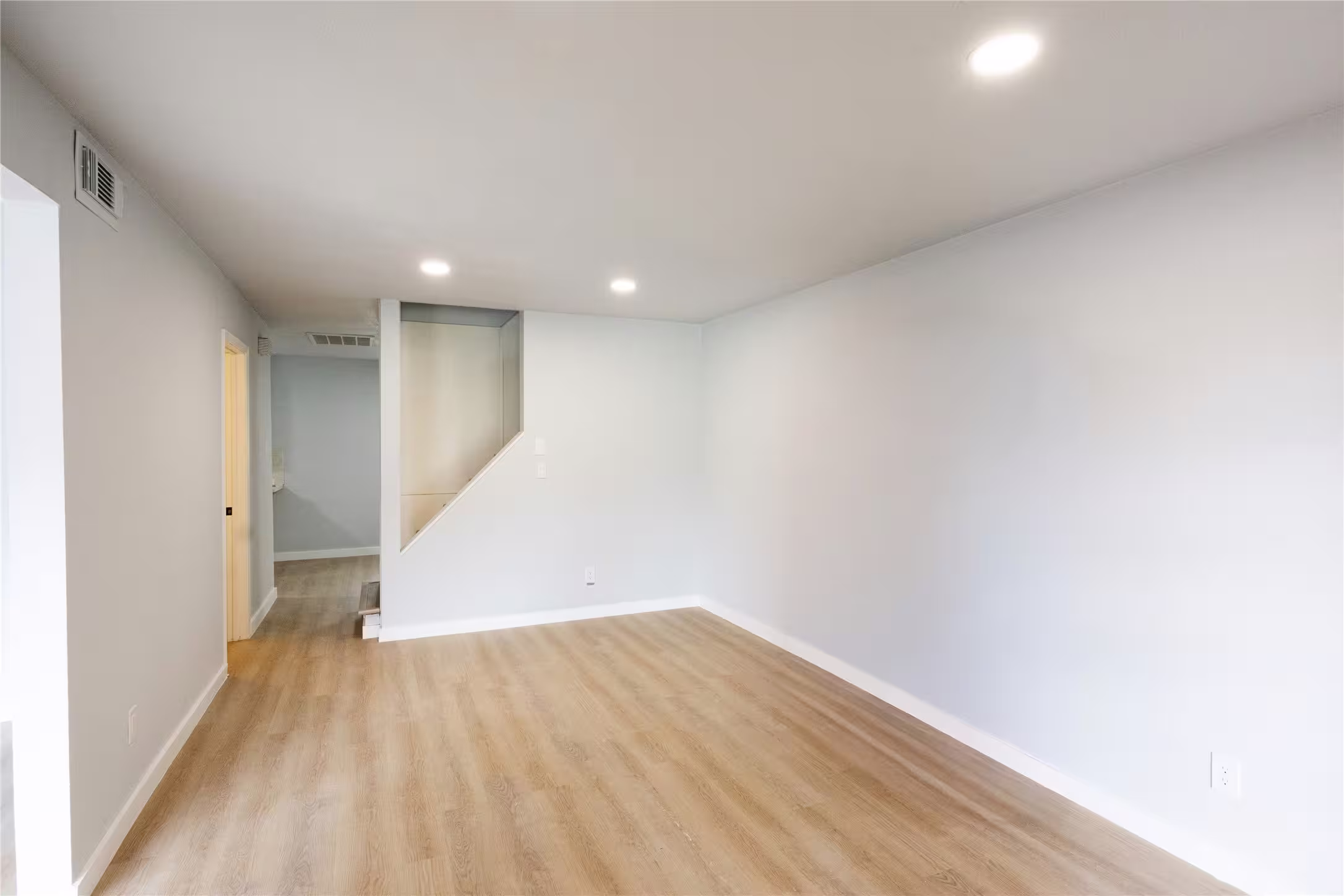 Photo 5 of 5515 Greylog Drive, Houston, TX