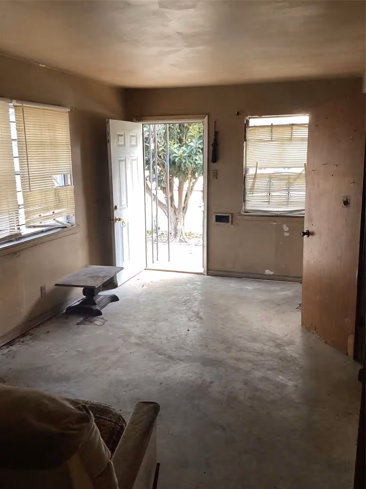 Photo 5 of 3450 Drew Street, Houston, TX
