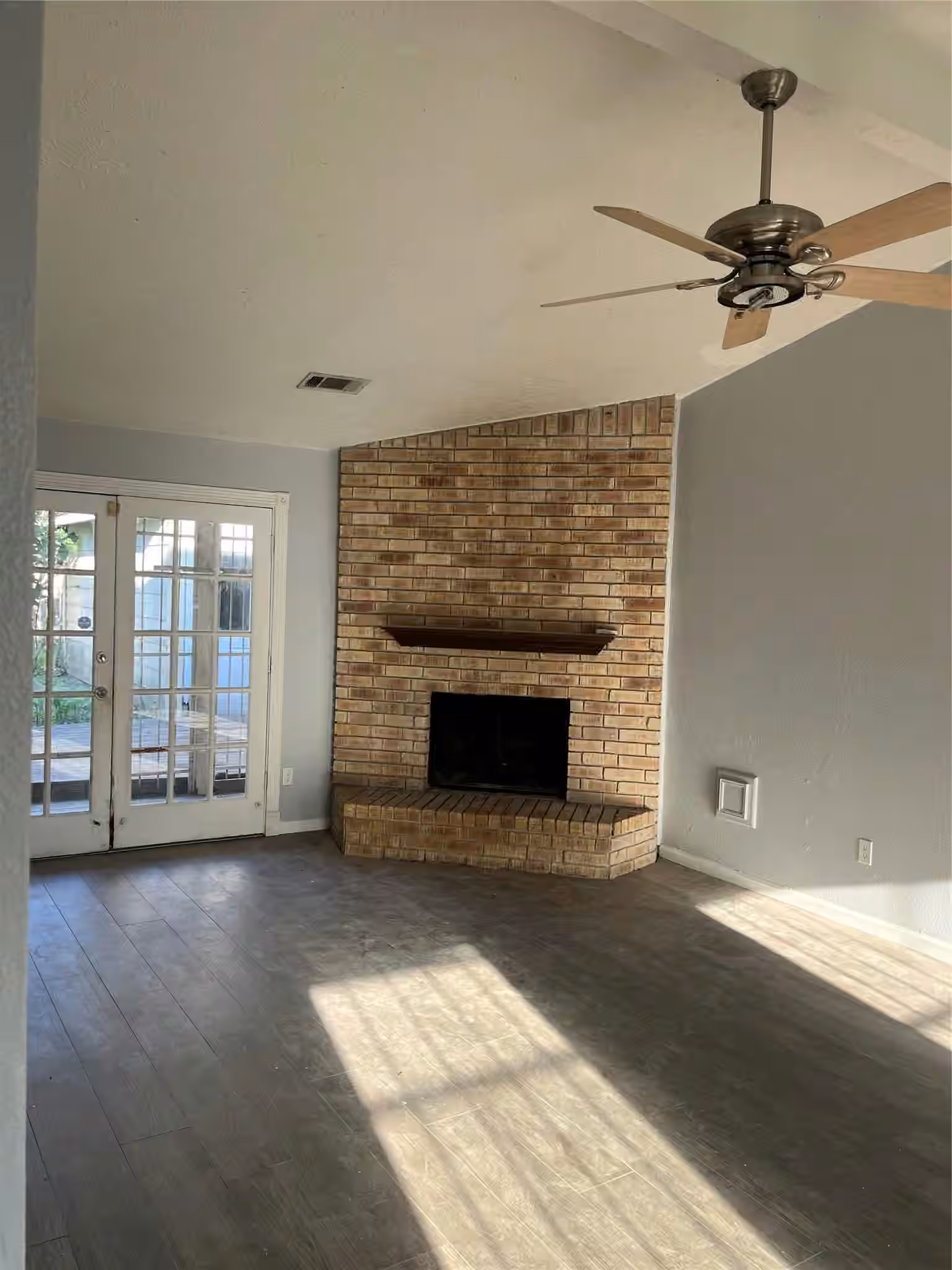 Photo 2 of 8603 Jubilee Drive, Houston, TX