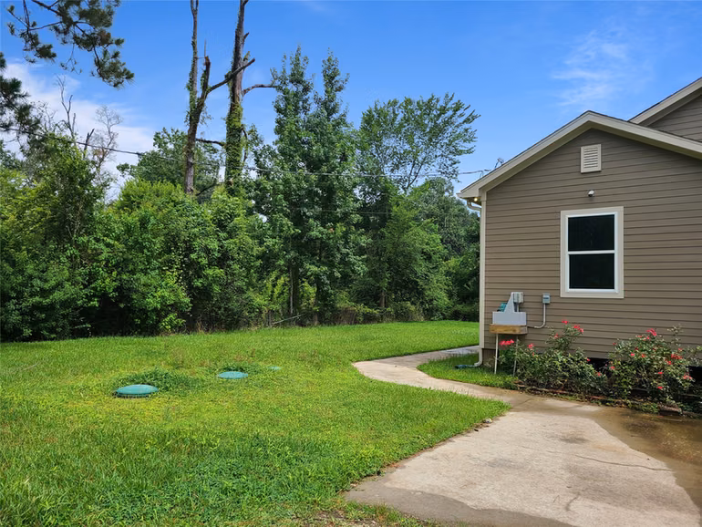 Photo 2 of 27436 Lantern Lane, New Caney, TX