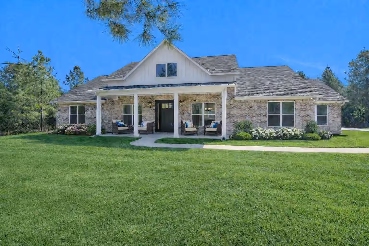Photo 3 of 12744 Oak Barrel Road, Willis, TX