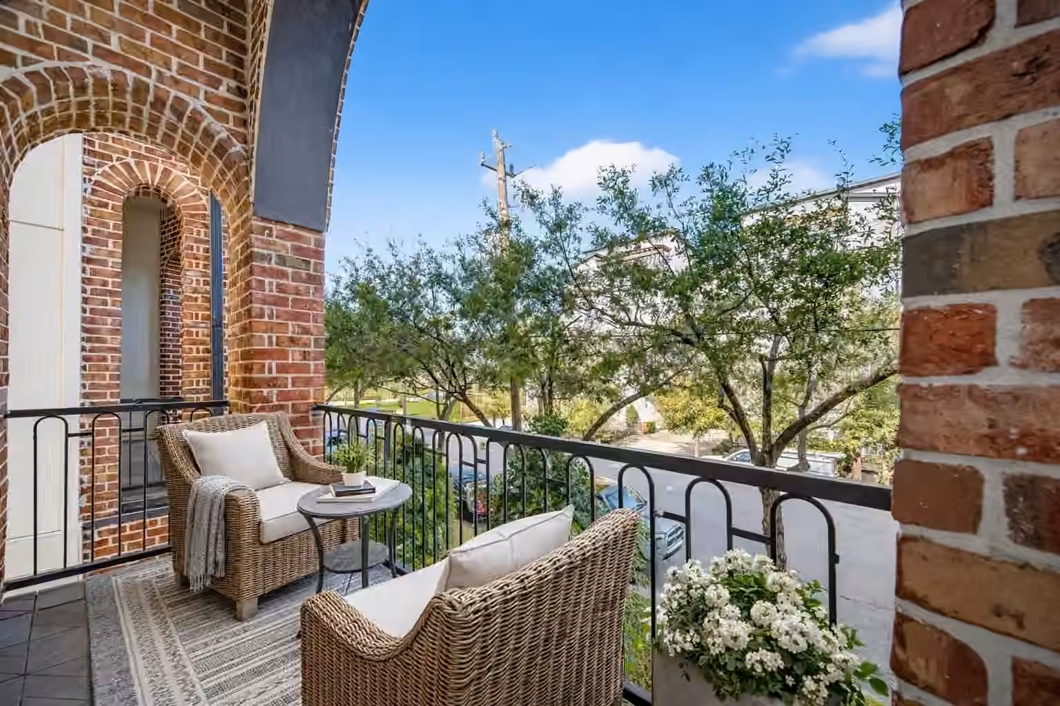 Photo 7 of 705 Delano Street, Houston, TX