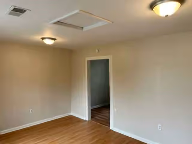 Photo 5 of 1022 W 8th Street, Freeport, TX