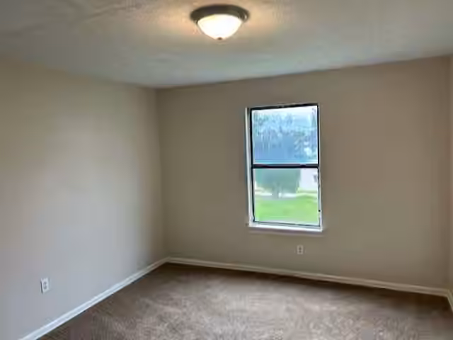 Photo 7 of 1022 W 8th Street, Freeport, TX