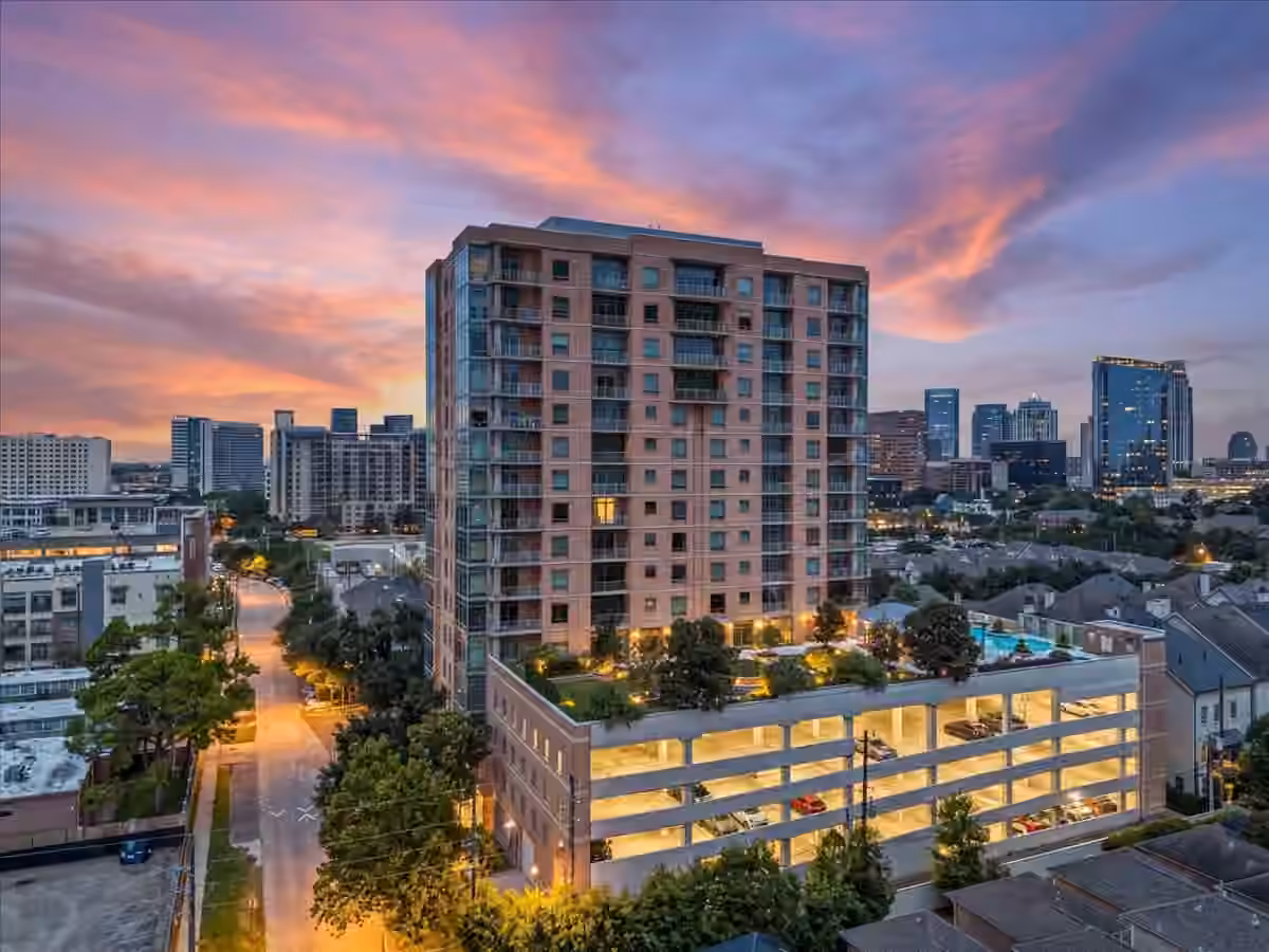 Photo of 2207 Bancroft Street 906, Houston, TX