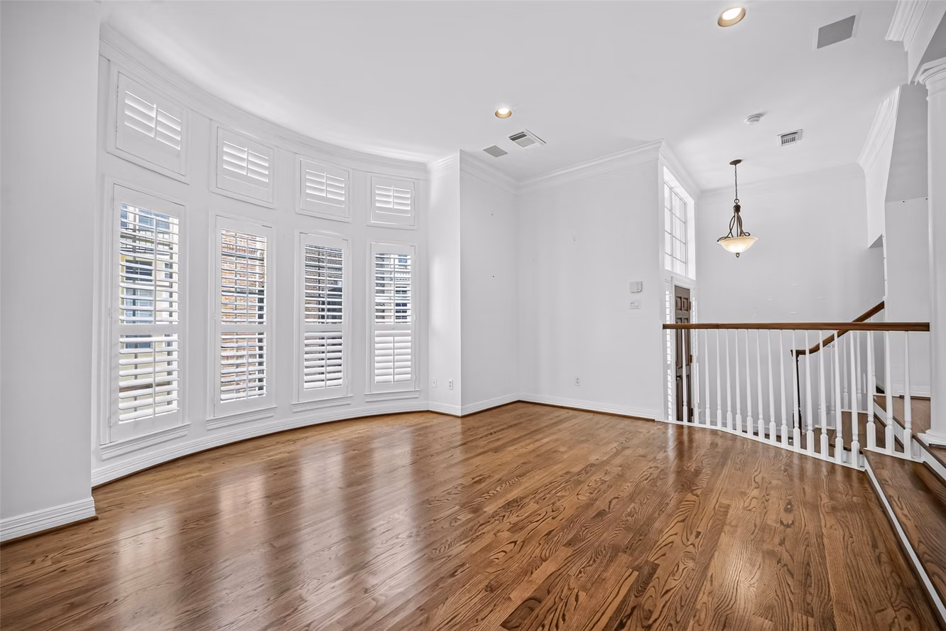 Photo 7 of 5202 Sagecircle Street S, Houston, TX