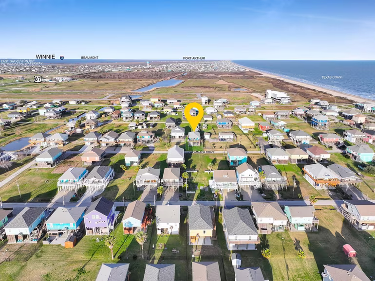 Photo 6 of 866 Wommack, Crystal Beach, TX