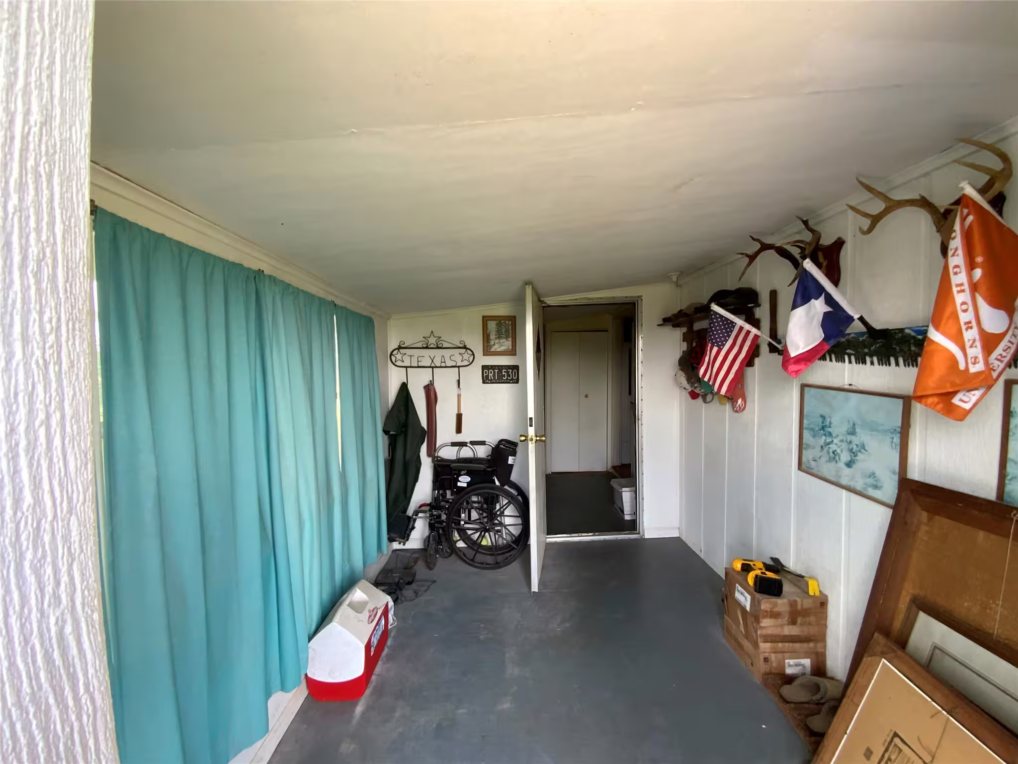 Photo 5 of 160 Tupelo S, Palacios, TX