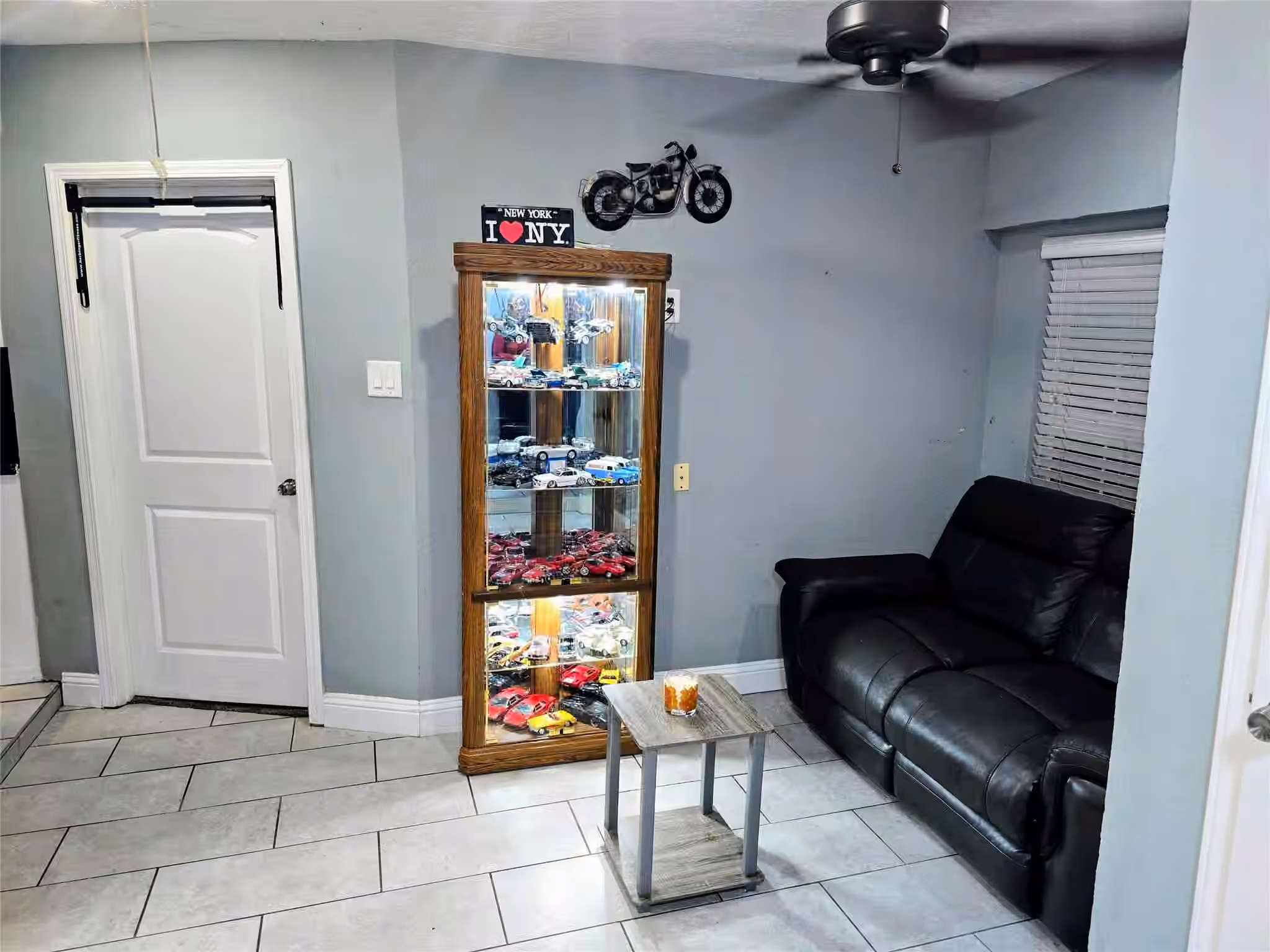 Photo 5 of 11703 Teaneck Drive, Houston, TX