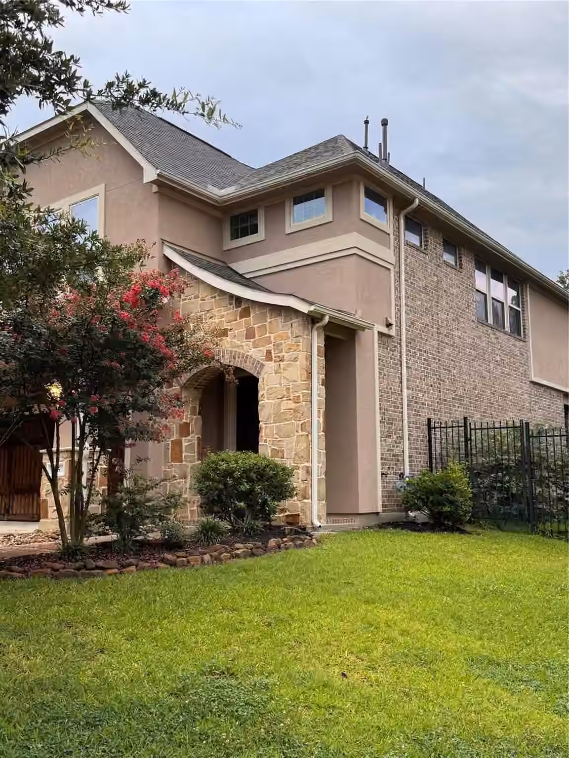 Photo 4 of 35 Dylan Branch Drive, Tomball, TX