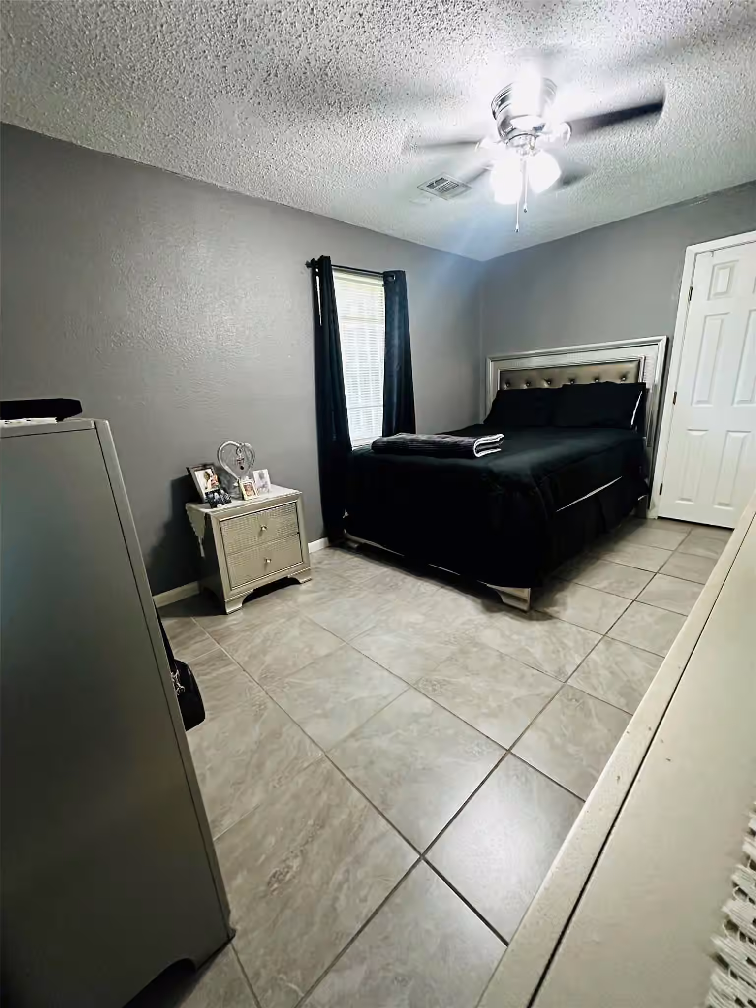 Photo 4 of 1146 Mitchell Road, Houston, TX