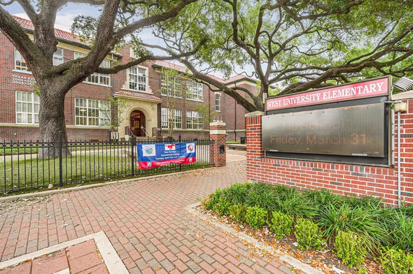 Photo 7 of 4260 Dartmouth Avenue, West University Place, TX