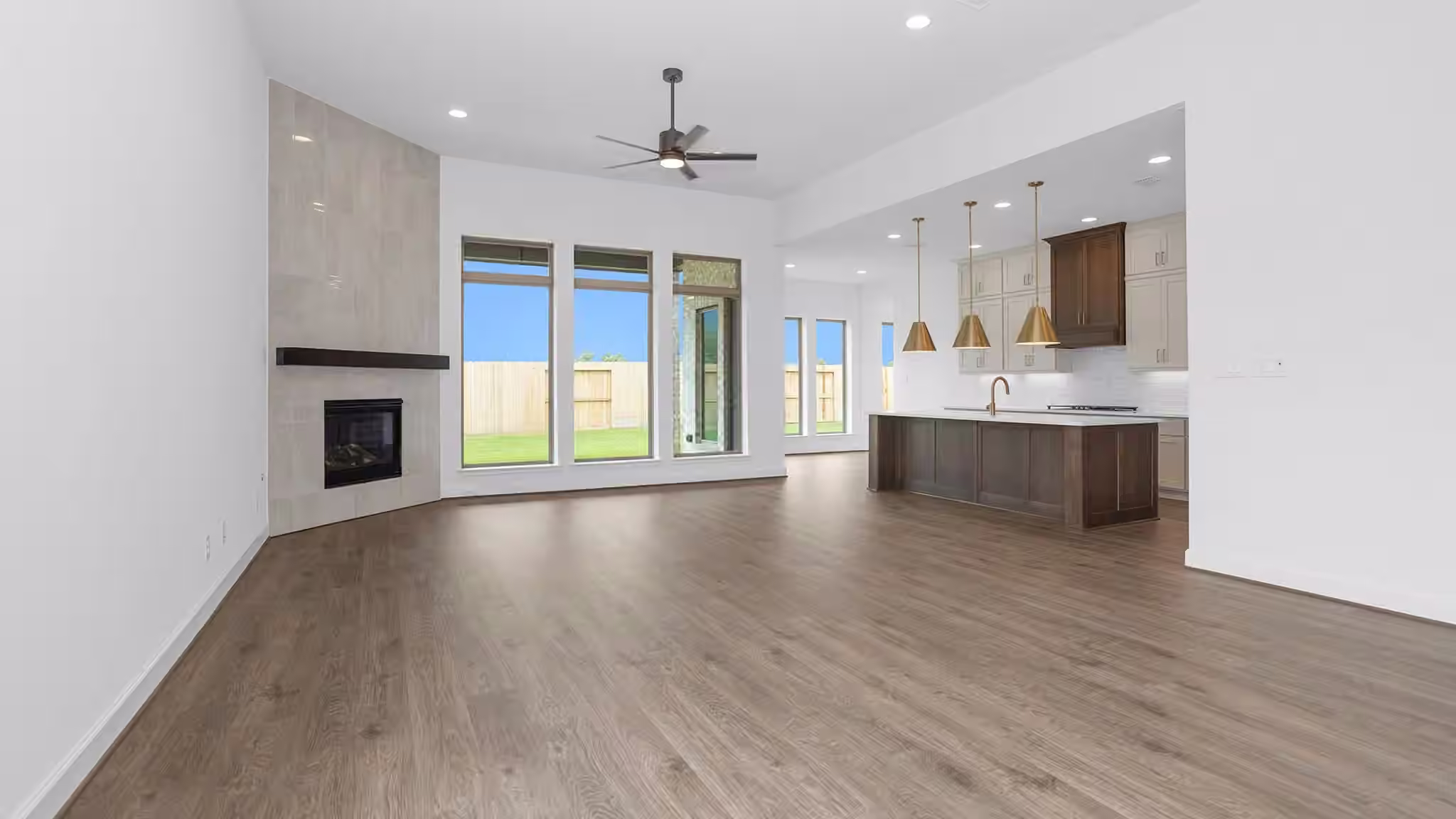 Photo 6 of 2703 Crown Ridge Drive, Missouri City, TX