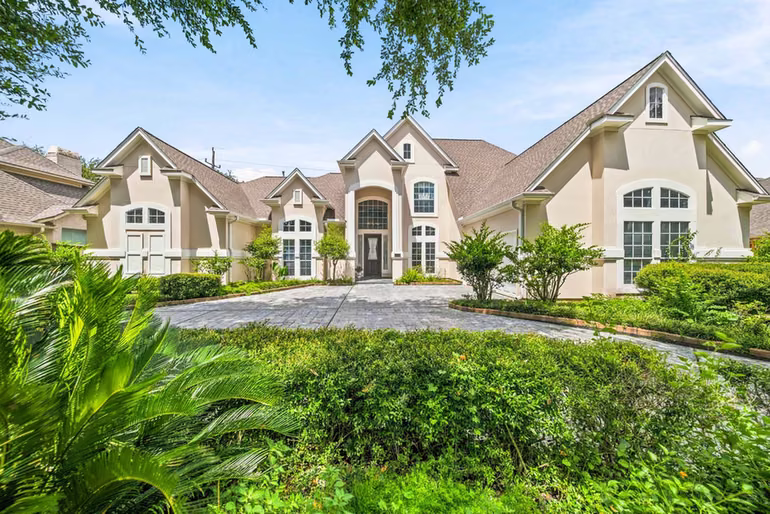Photo of 1606 Clearwater Creek Drive, Sugar Land, TX 77478