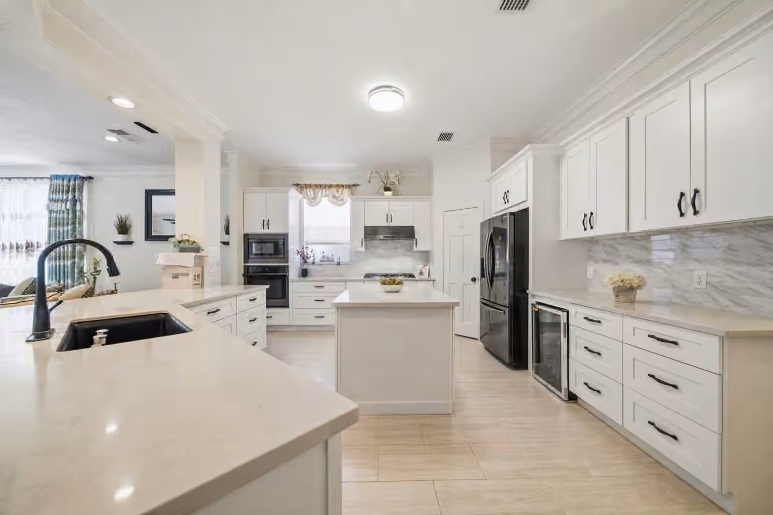 Photo 2 of 1606 Clearwater Creek Drive, Sugar Land, TX