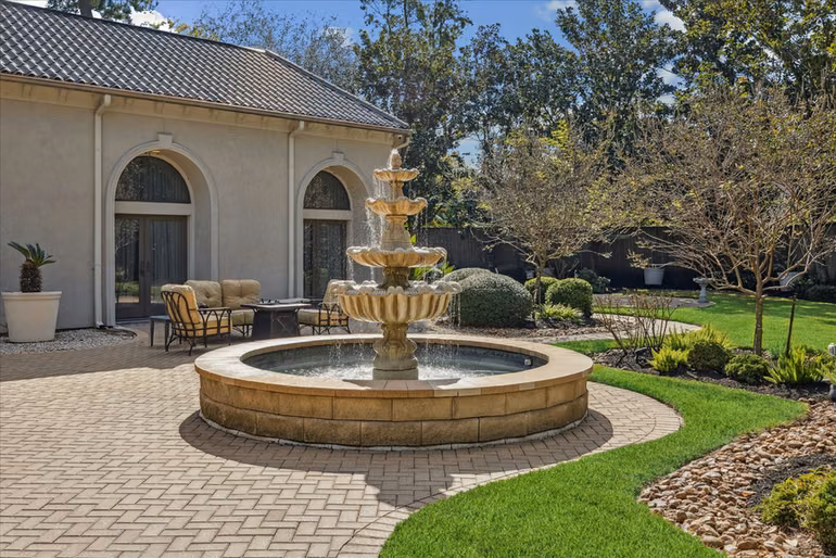 Photo 3 of 11722 Claywood Street, Houston, TX