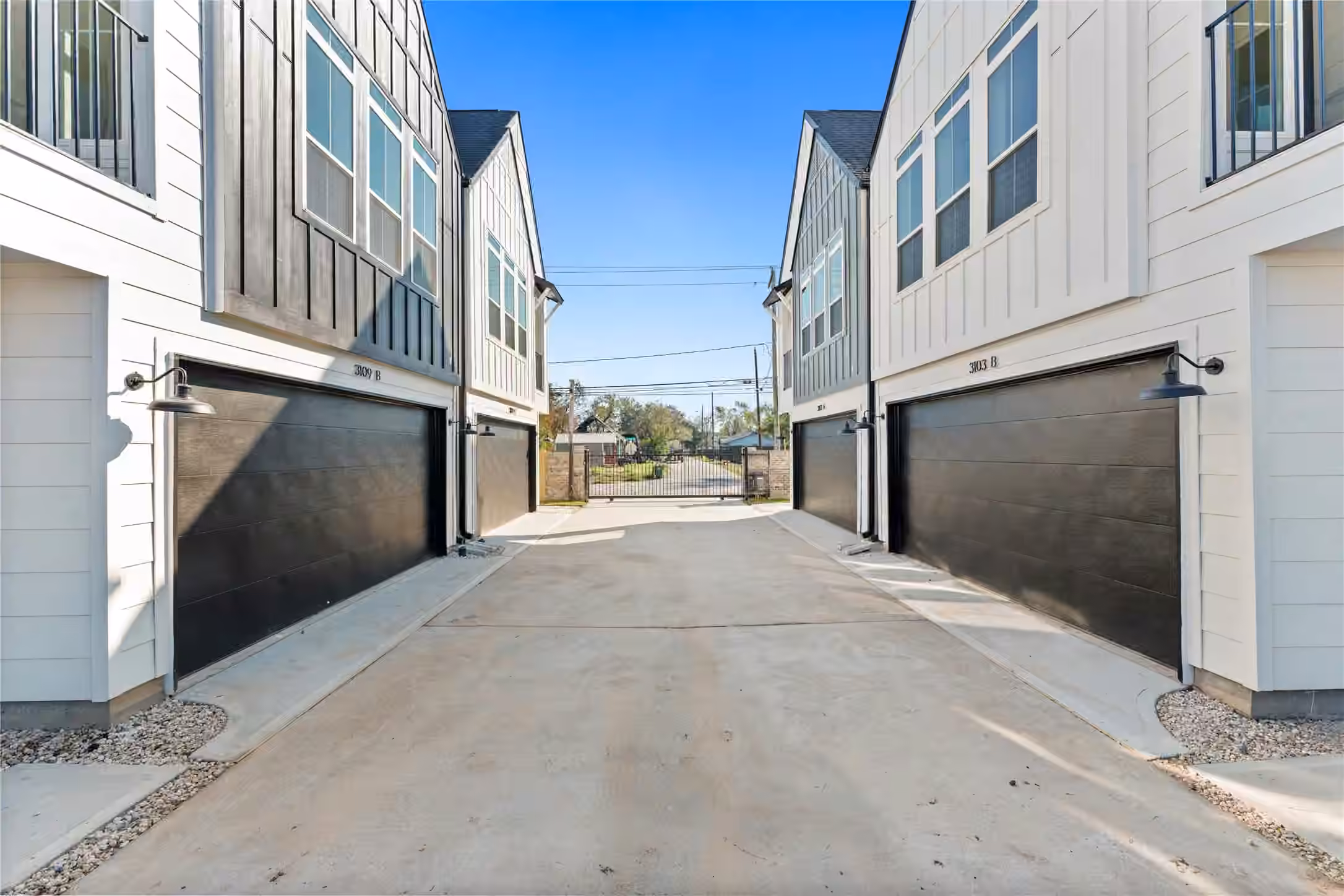 Photo of 3107 Jensen Dr B, Houston, TX