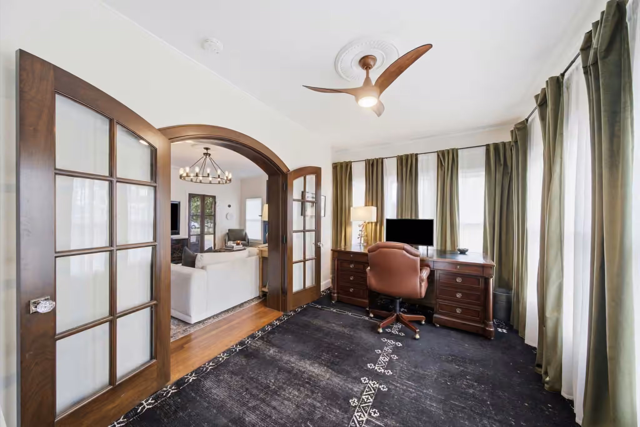Photo 7 of 210 Coronado Street, Houston, TX