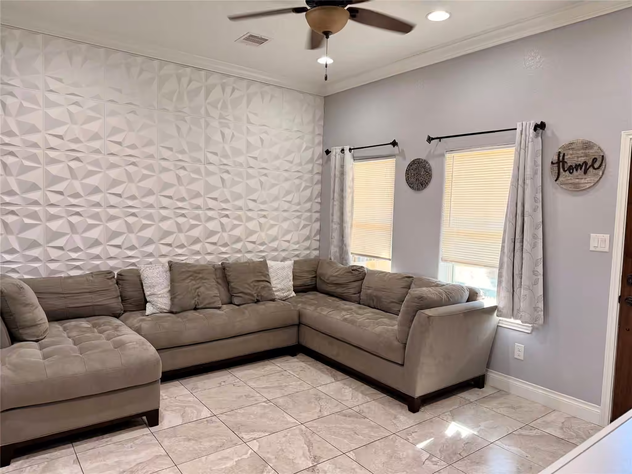 Photo 3 of 1119 Marleen Street, Houston, TX
