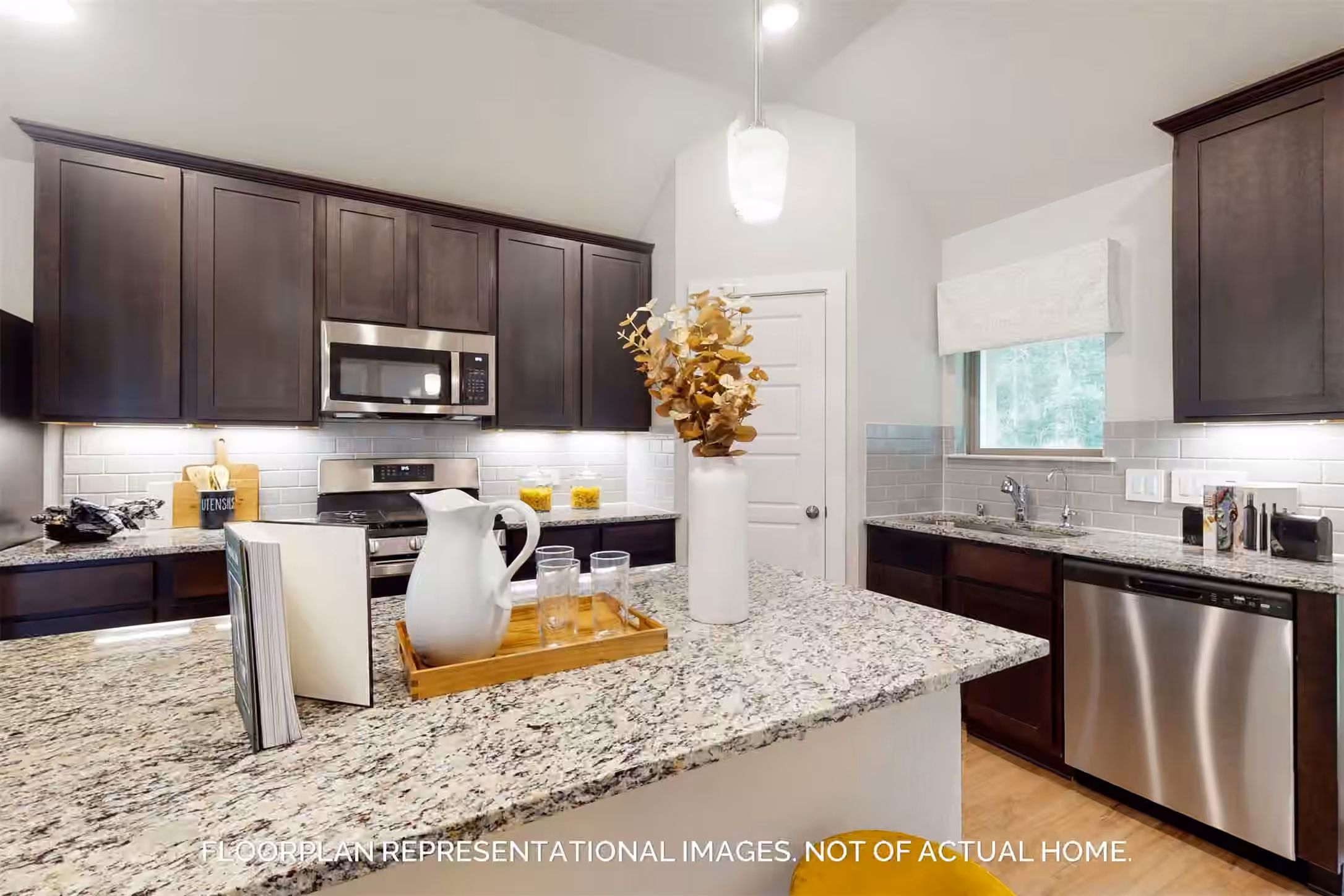 Photo 4 of 1029 Garnet Star Drive, La Marque, TX