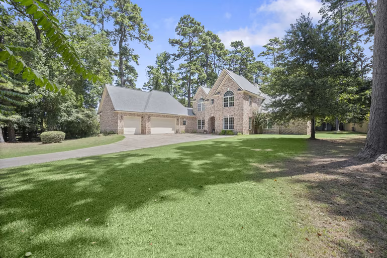 Photo 2 of 24310 Lenze Road, Spring, TX