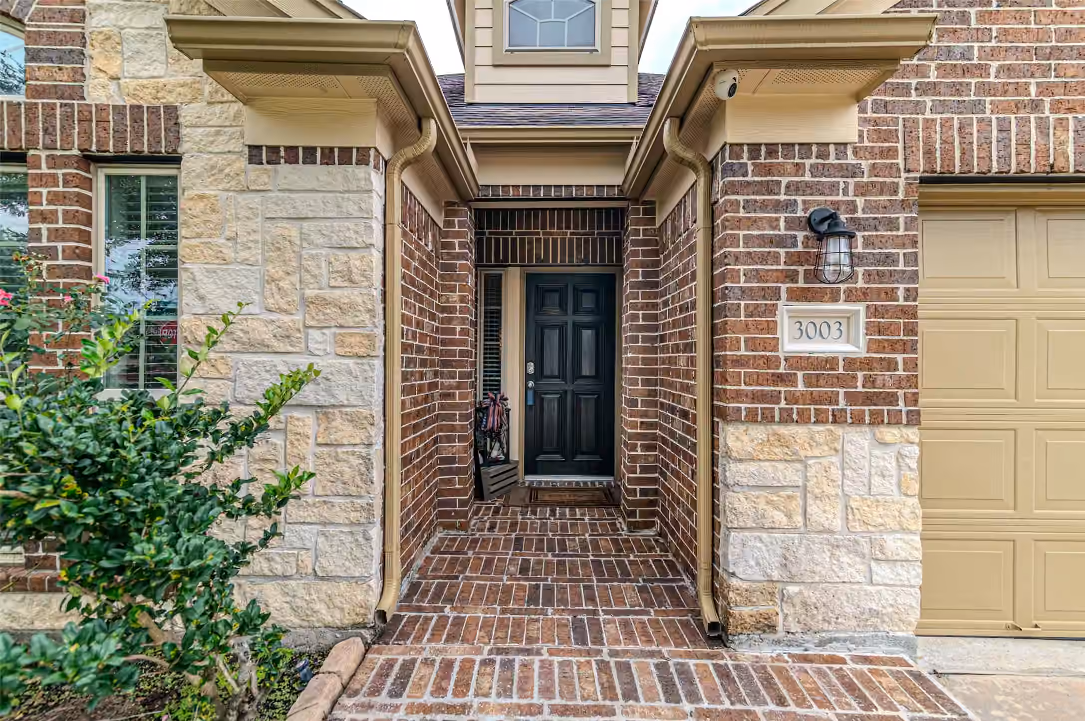 Photo 4 of 3003 Fern Brook Lane, Rosenberg, TX
