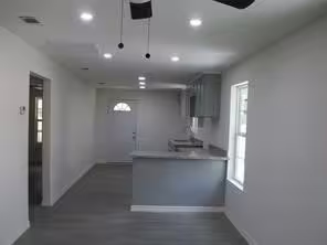 Photo 6 of 1714 N Travis Avenue, Cleveland, TX