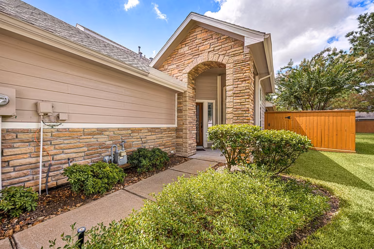 Photo 6 of 5306 Greenbrae Lane, Katy, TX