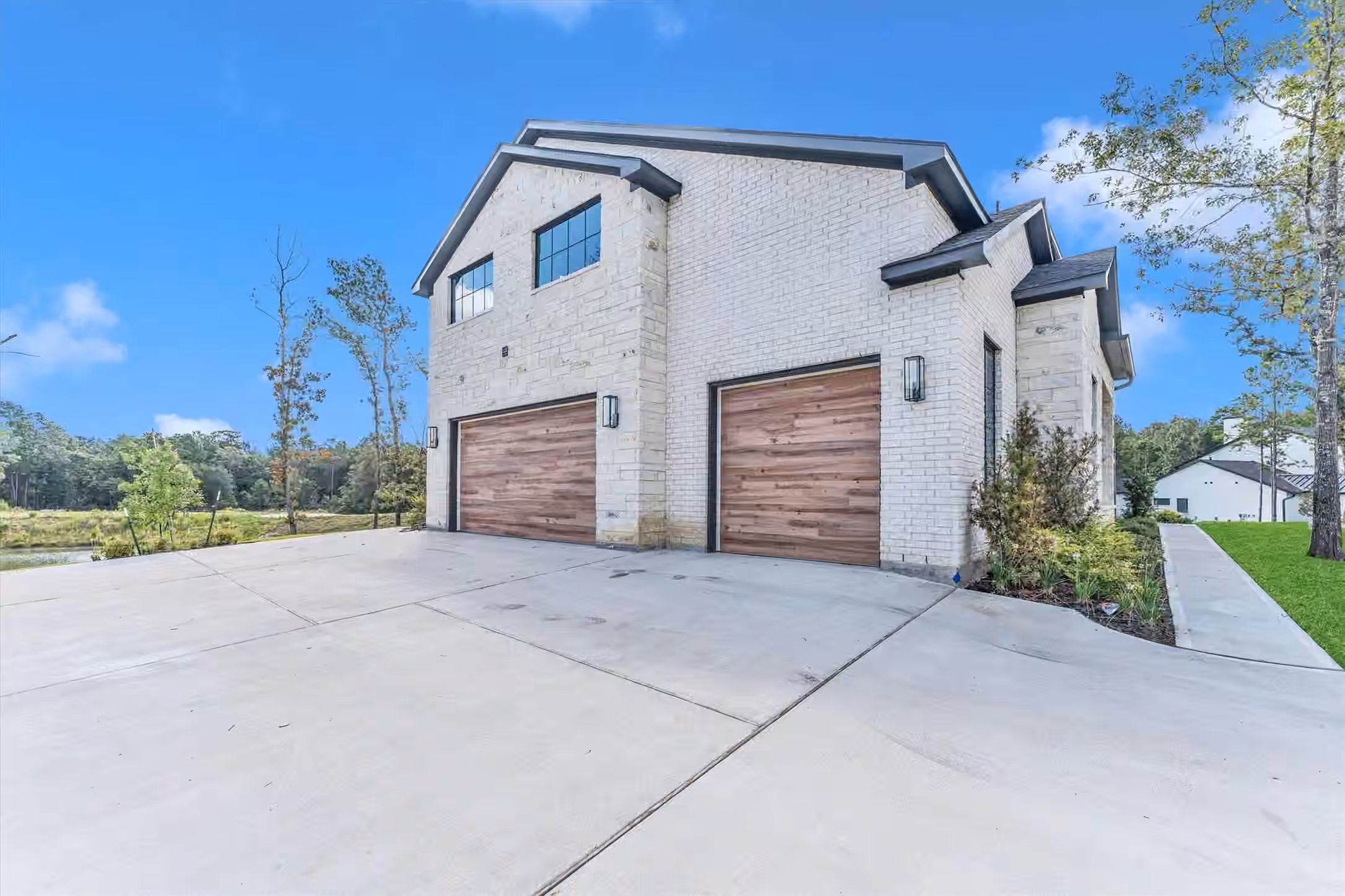 Photo 5 of 23701 Birch Grove Road, Montgomery, TX