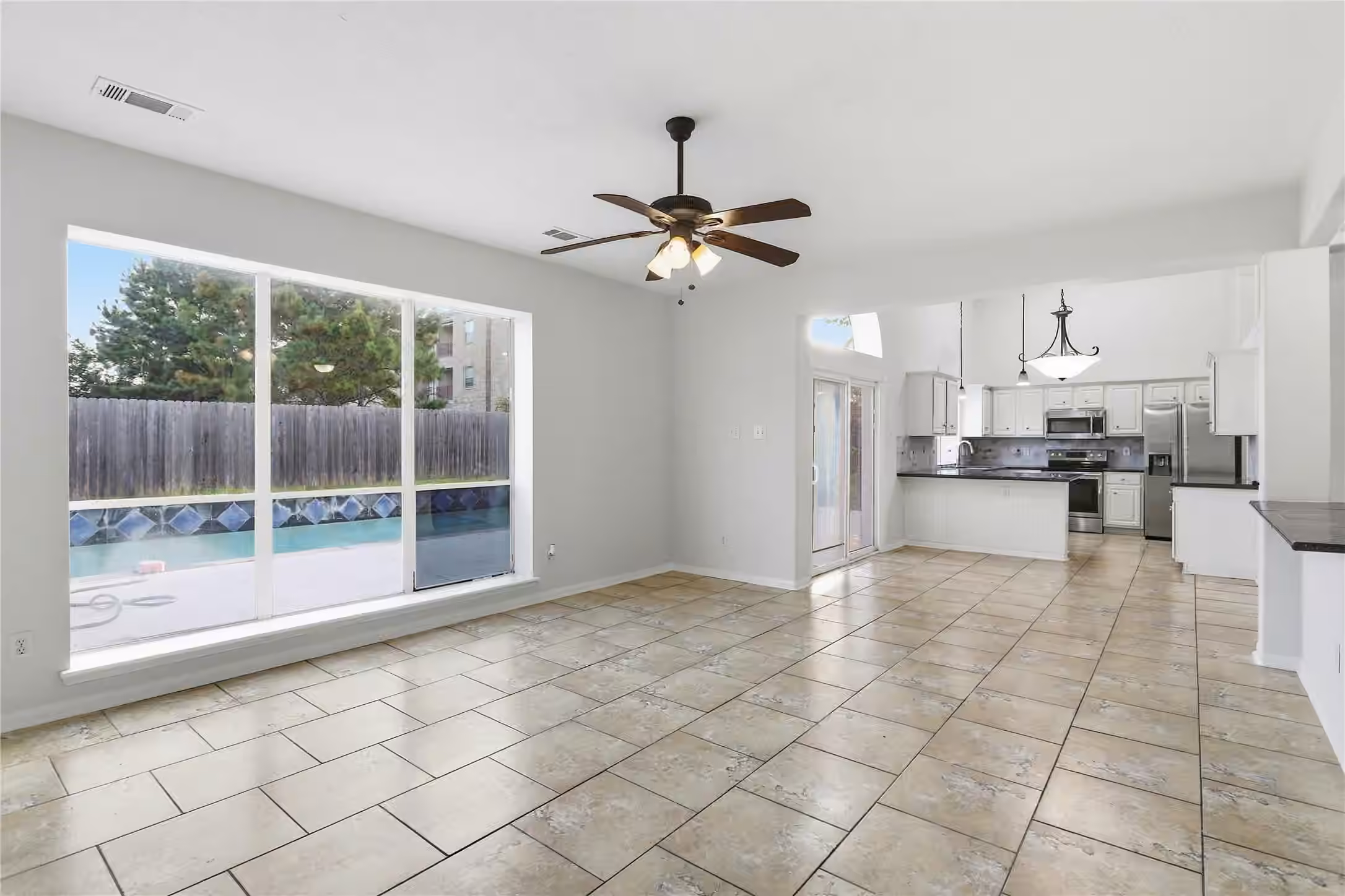 Photo 6 of 5415 Atascocita Timbers N, Humble, TX