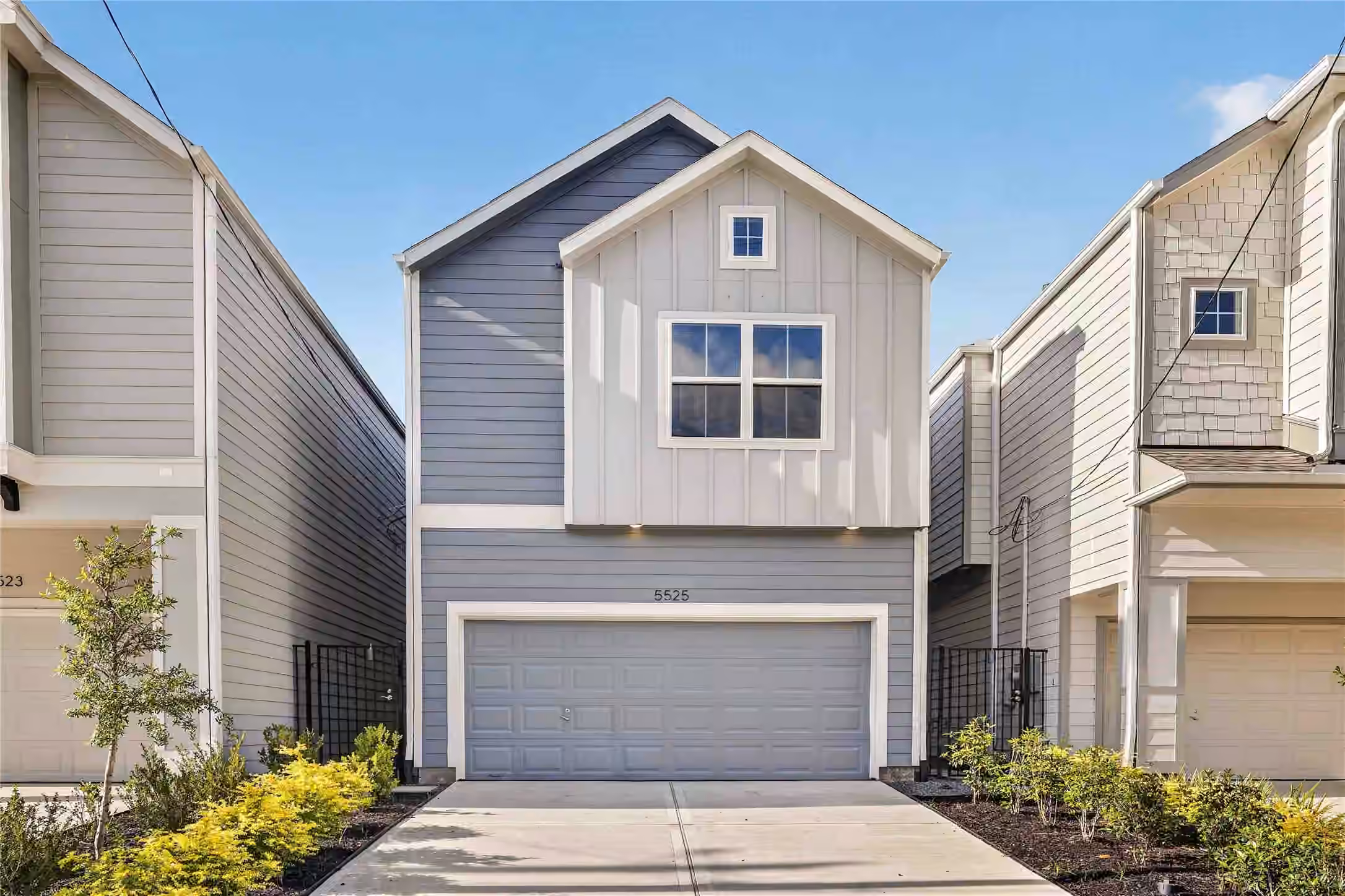 Photo of 5525 Katy Freeway, Houston, TX 77007