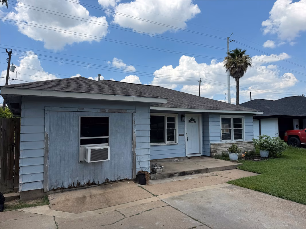 Photo 2 of 2209 18th Street, Galena Park, TX