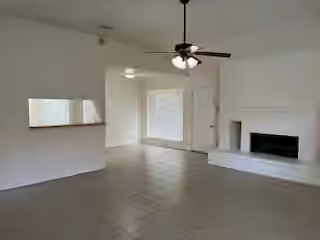Photo 4 of 4726 Lost Lake Lane, Spring, TX