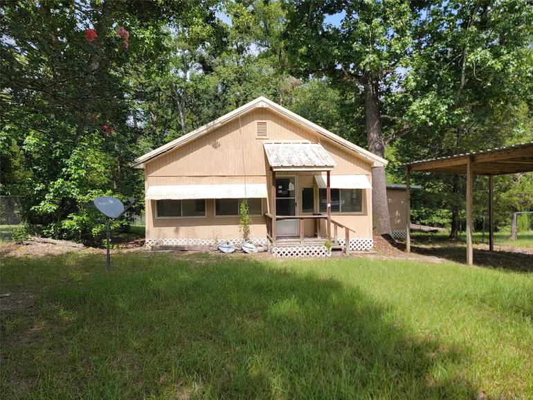 Photo of 156 White Oak Circle, Trinity, TX 75862