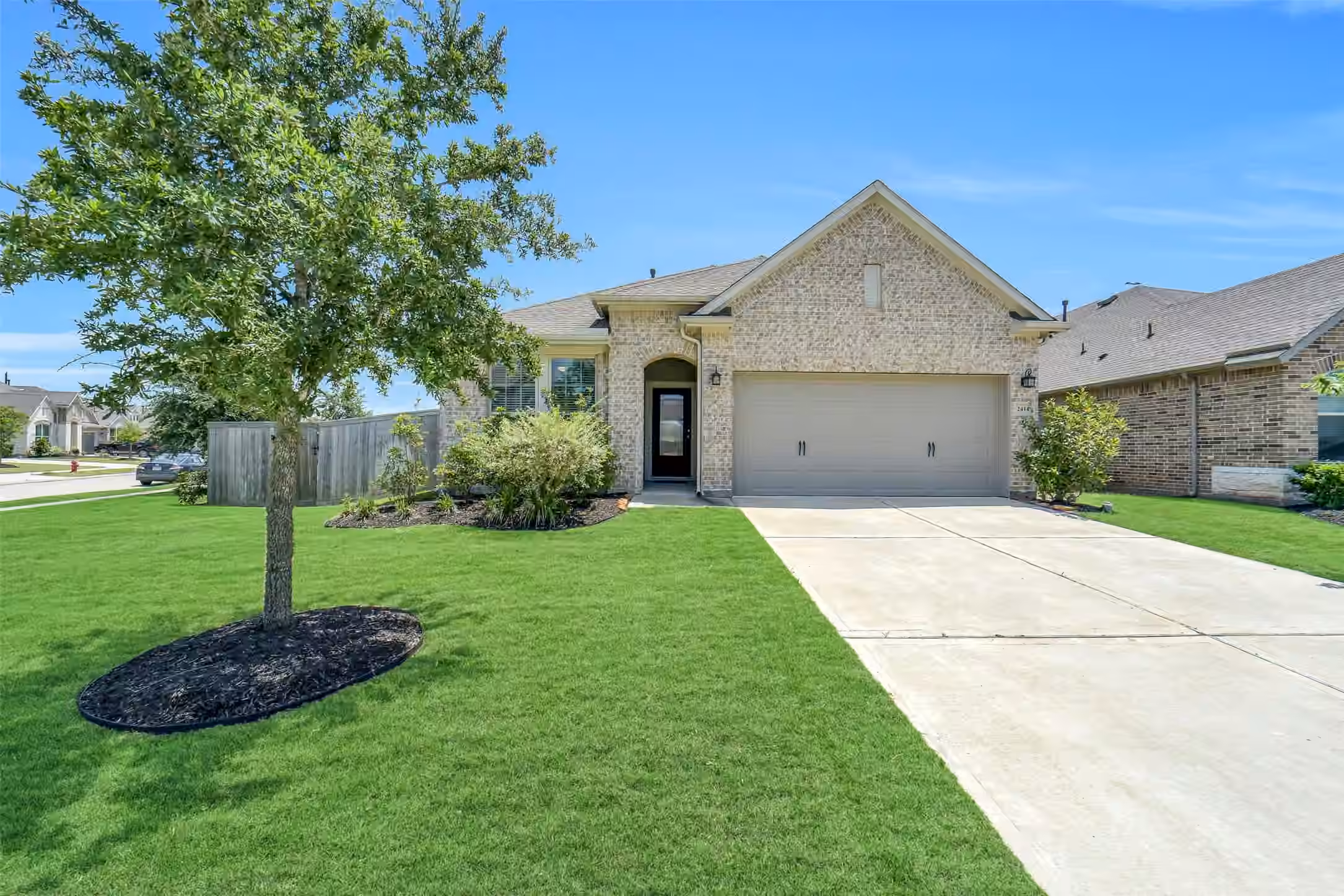 Photo of 2414 Lemon Grass Drive, Brookshire, TX 77423
