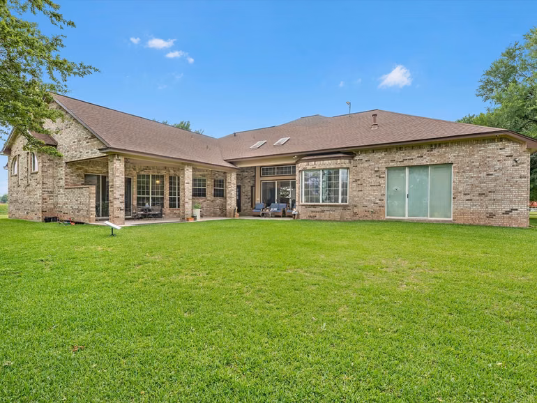 Photo 6 of 530 Chisolm Trail, Simonton, TX
