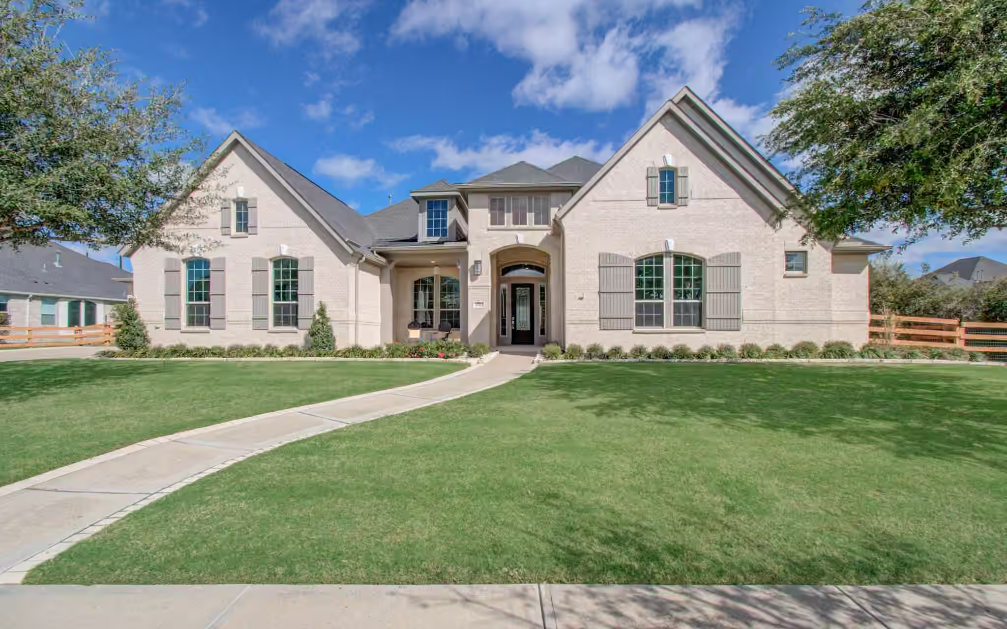 Photo 4 of 29702 Hay Field Lane, Fulshear, TX