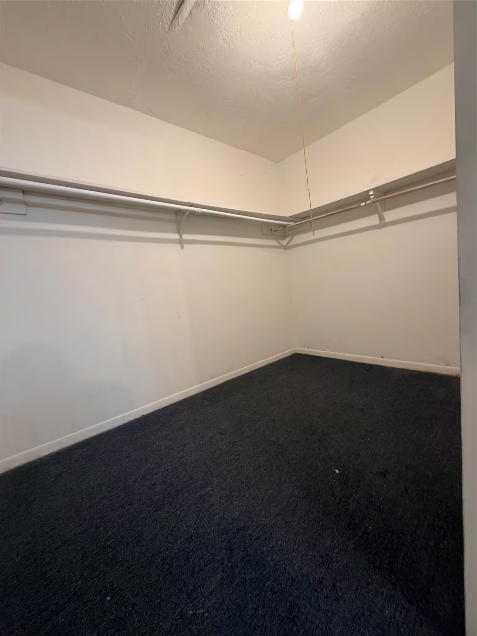 Photo 5 of 5602 Easthampton Drive B, Houston, TX