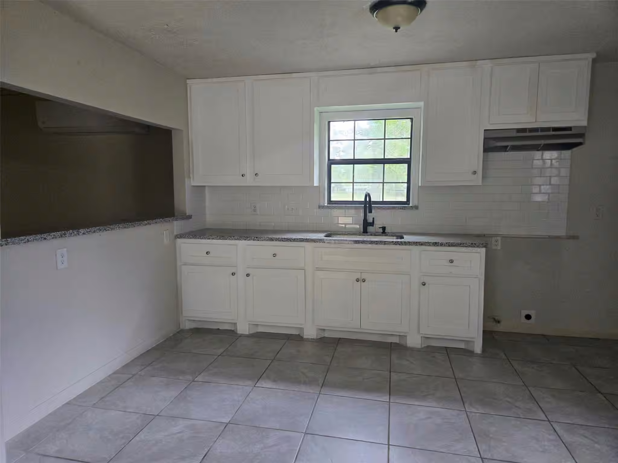 Photo 5 of 19639 Maple Lane, New Caney, TX