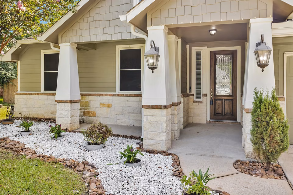 Photo 3 of 25075 Shady Oak Drive, Hockley, TX